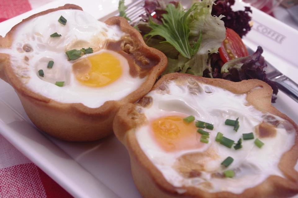 Hearty Breakfast Available At Robertson Walk – Pies & Coffee